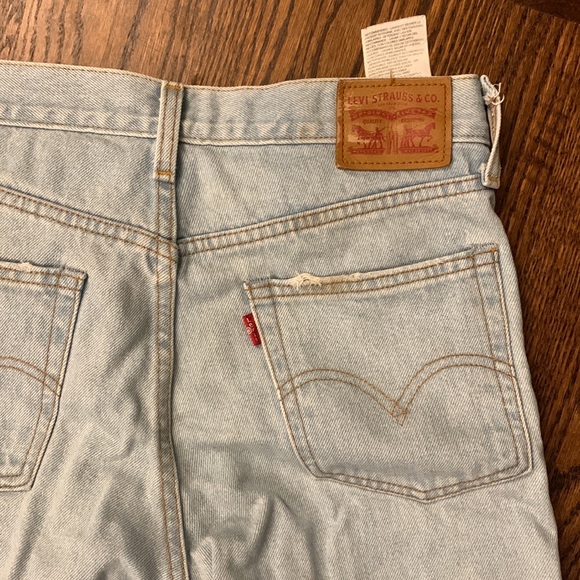 Levi mom jeans! - Picture 3 of 4